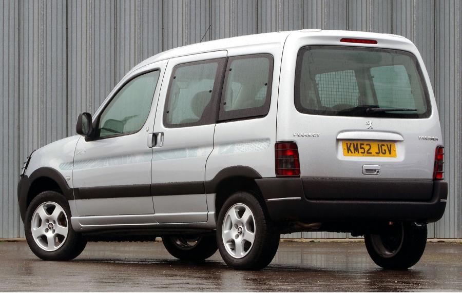  Peugeot Partner Tepee 2003 года  (фото 15 из 22)
